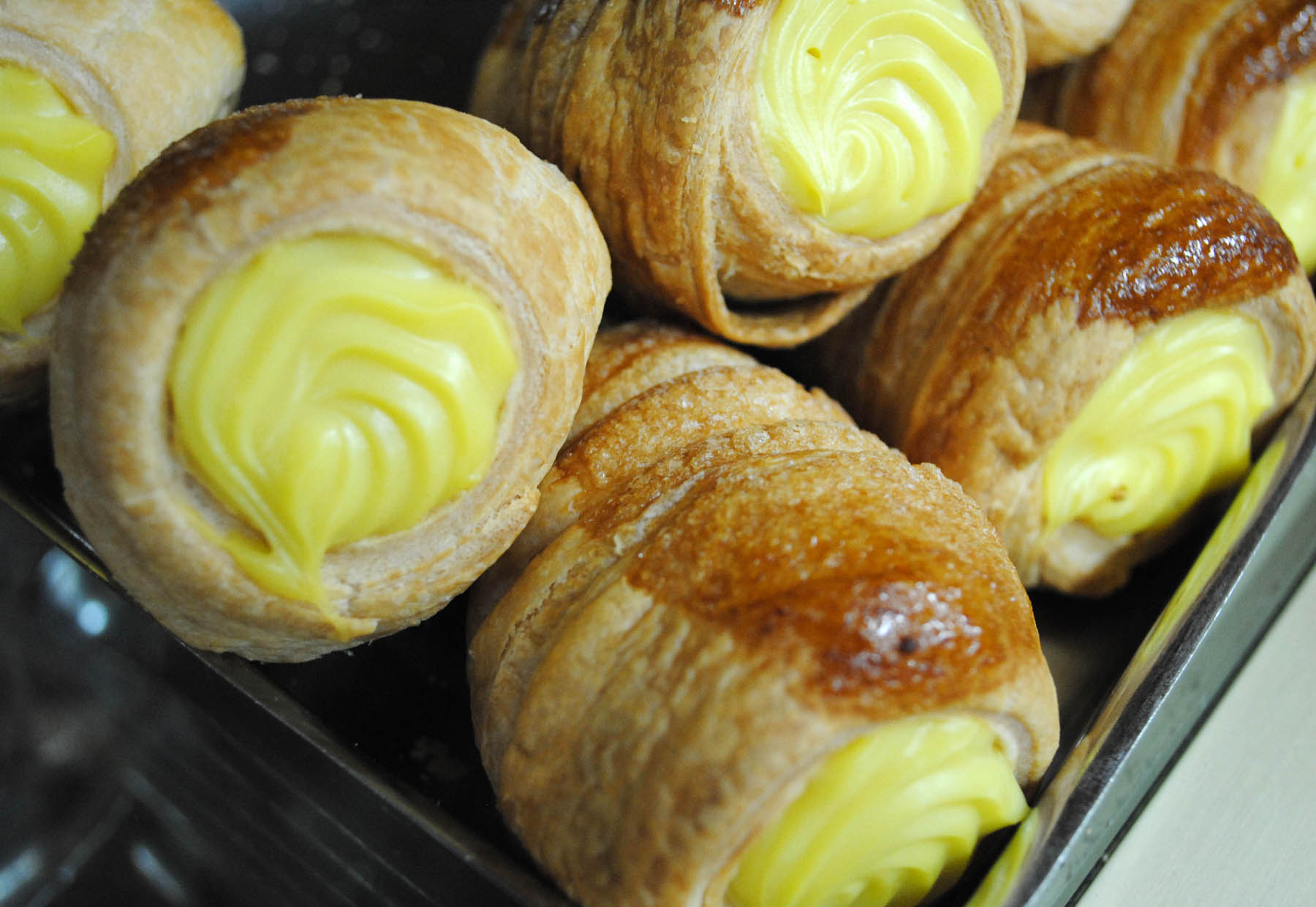 cannolo alla crema