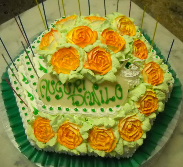 torta di compleanno